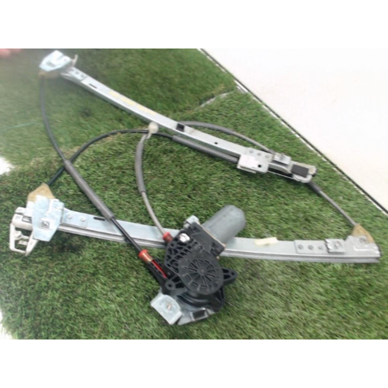 Leve vitre electrique avant droit CITROEN XSARA BREAK d’occasion