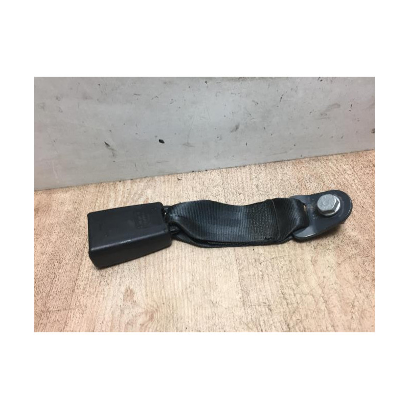 Attache ceinture arriere droit CITROEN C3 2 PHASE 1 d’occasion