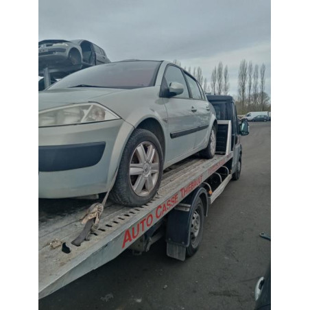 Autoradio d'origine RENAULT MEGANE 2 PHASE 1 BERLINE d’occasion