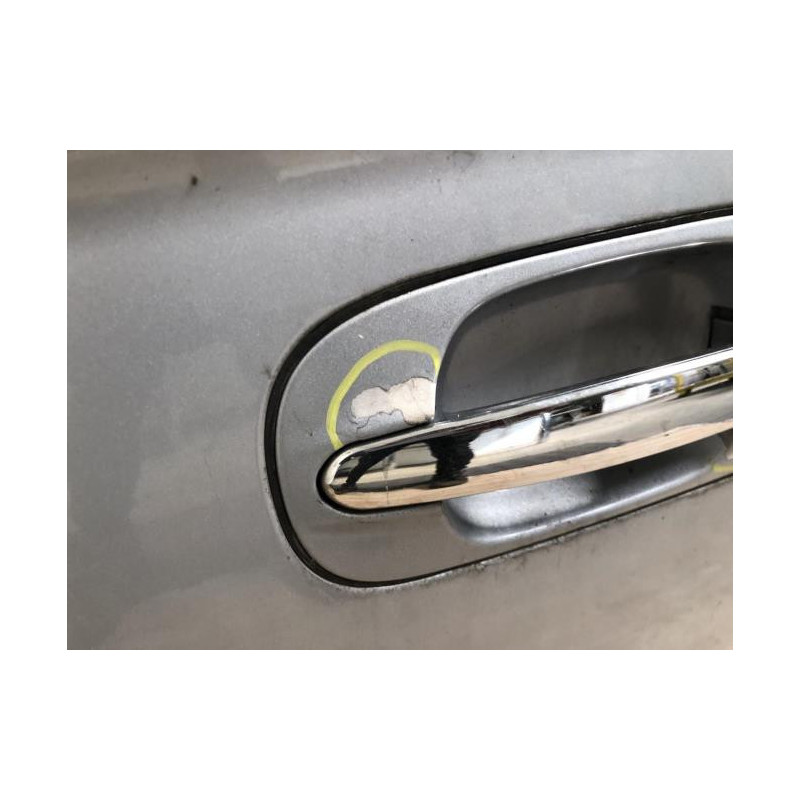 Porte avant gauche HYUNDAI TRAJET d’occasion