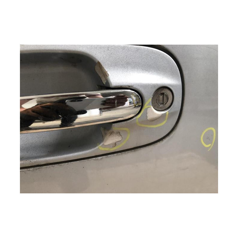 Porte avant gauche HYUNDAI TRAJET d’occasion