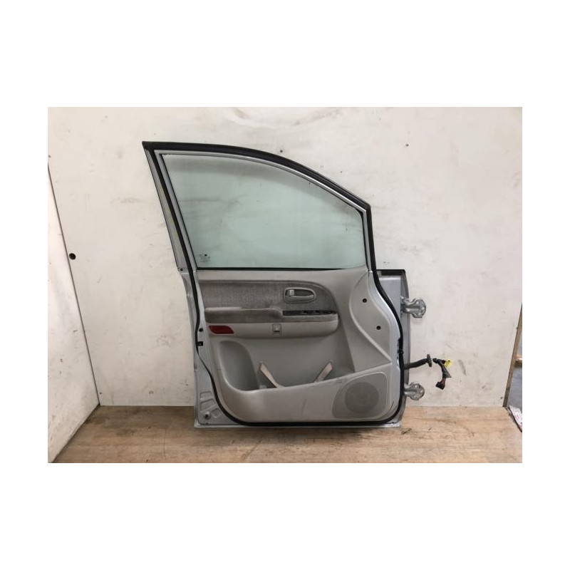 Porte avant gauche HYUNDAI TRAJET d’occasion