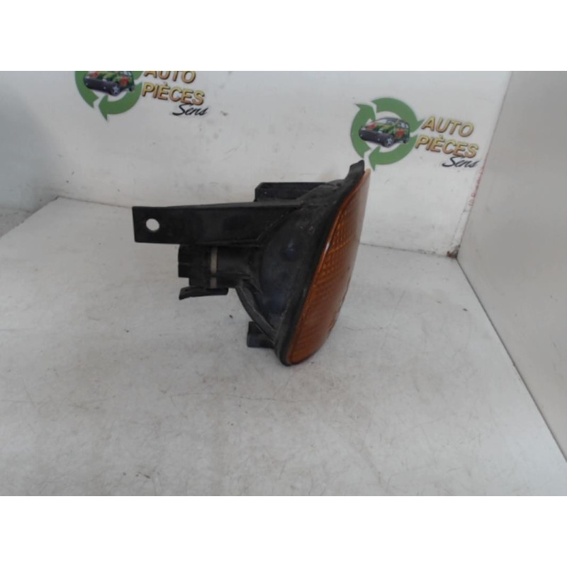 Optique avant secondaire droit (feux)(clignotant) BMW SERIE 5 E34 d’occasion