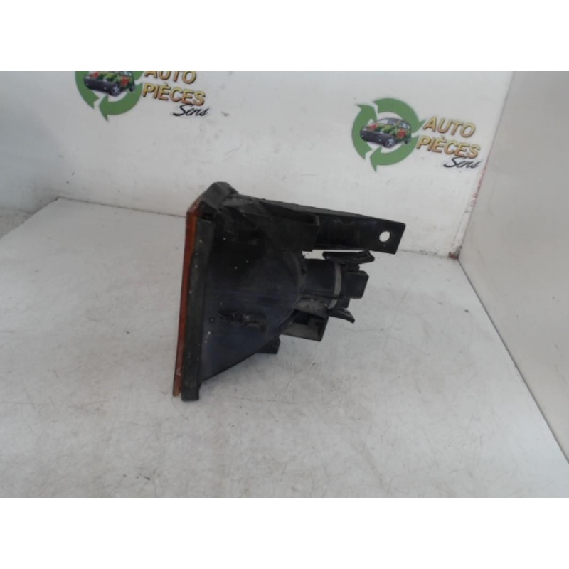 Optique avant secondaire droit (feux)(clignotant) BMW SERIE 5 E34 d’occasion