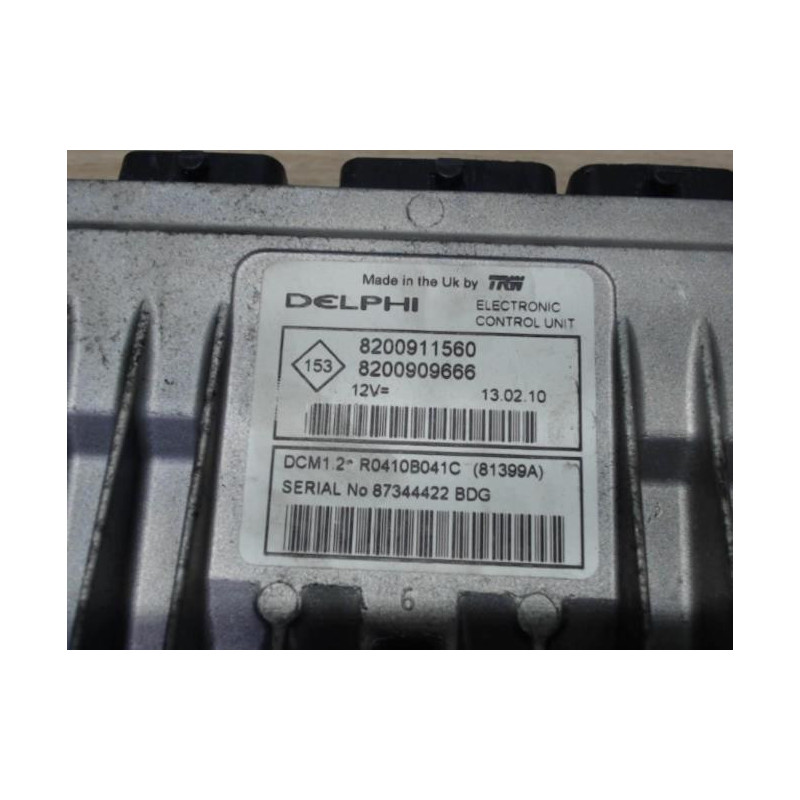 Calculateur moteur RENAULT CLIO 3 PHASE 2 BREAK d’occasion
