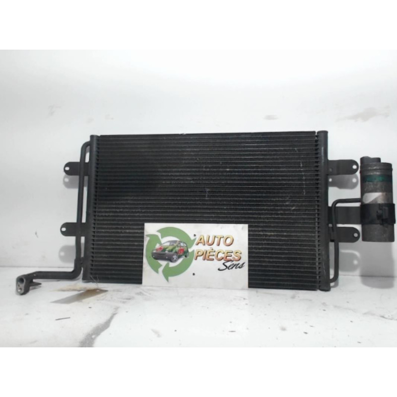 Condenseur de clim VOLKSWAGEN GOLF 4 d’occasion