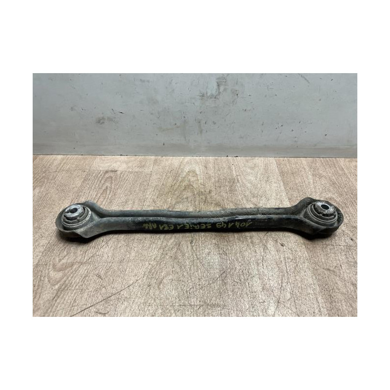 Bras de suspension arriere gauche BMW SERIE 1 E81 d’occasion
