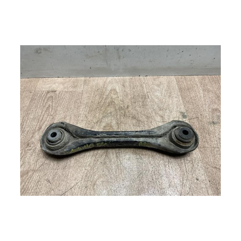 Bras de suspension arriere gauche BMW SERIE 1 E81 d’occasion