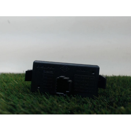 Bouton de warning RENAULT CLIO III PHASE 1 d’occasion