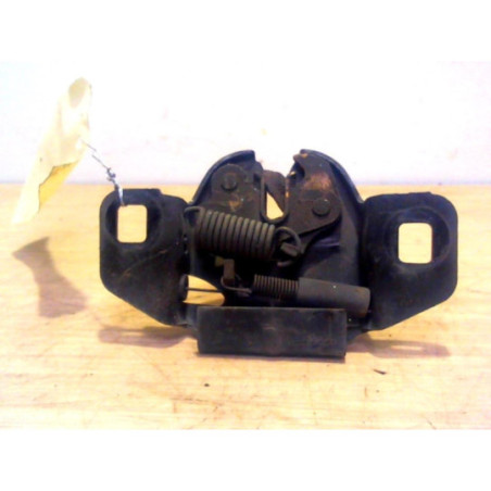Serrure de capot CHRYSLER PT CRUISER PHASE 1 BREAK d’occasion
