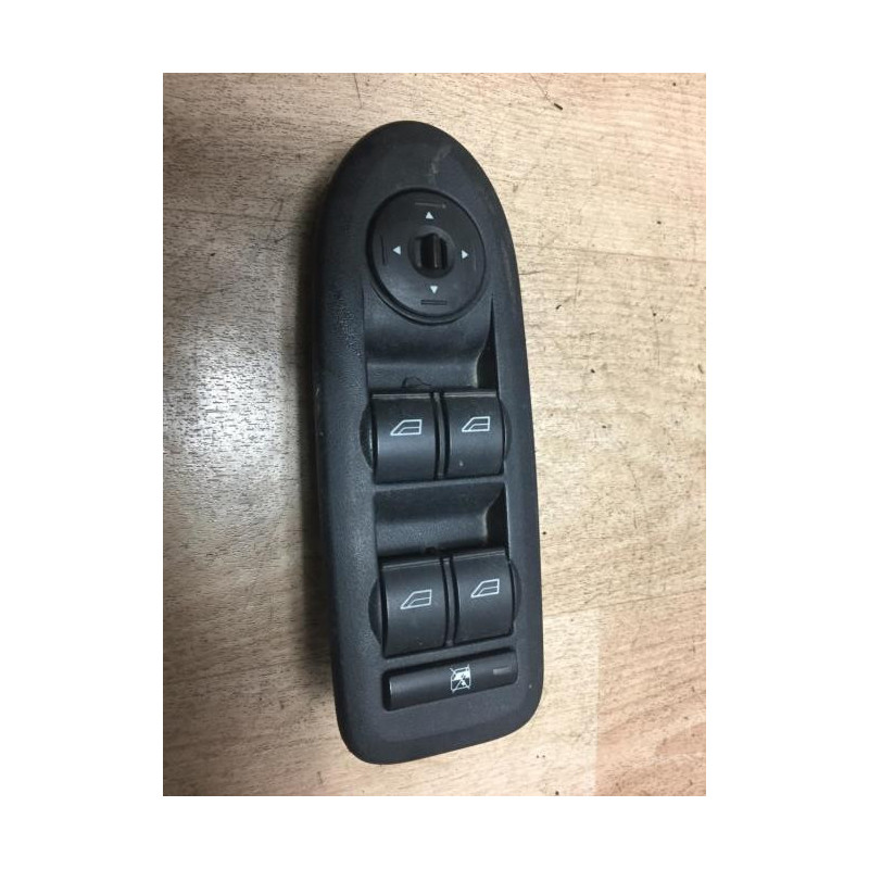 Interrupteur de leve vitre avant gauche FORD C-MAX 1 PHASE 2 d’occasion