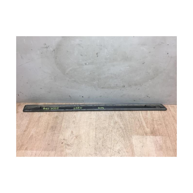 Baguette de porte arriere gauche  FORD C-MAX 1 PHASE 2 d’occasion