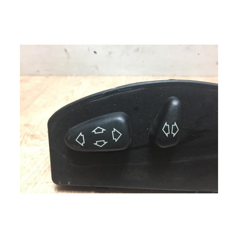 Commande de reglage de siege BMW SERIE 3 E46 COUPE PHASE 1 d’occasion