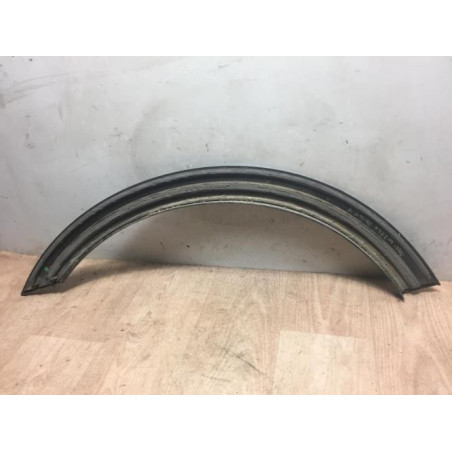 Extension d'aile arriere gauche VOLKSWAGEN PASSAT 7 PHASE 1 BREAK d’occasion