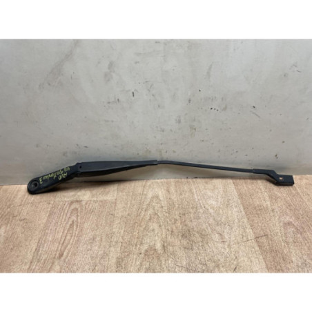 Bras essuie glace avant droit FORD MONDEO 3 PHASE 1 BREAK d’occasion