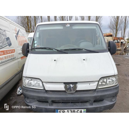 Moyeu avant droit PEUGEOT BOXER 2 d’occasion
