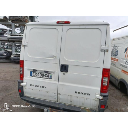 Moyeu avant droit PEUGEOT BOXER 2 d’occasion