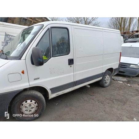 Moyeu avant droit PEUGEOT BOXER 2 d’occasion