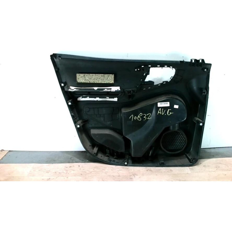 Panneau de porte avant droit CITROEN BERLINGO 2 PHASE 1 d’occasion