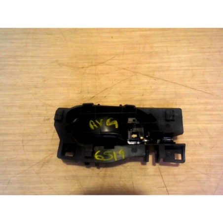Poignee interieur avant gauche PEUGEOT 208 1 PHASE 2 d’occasion
