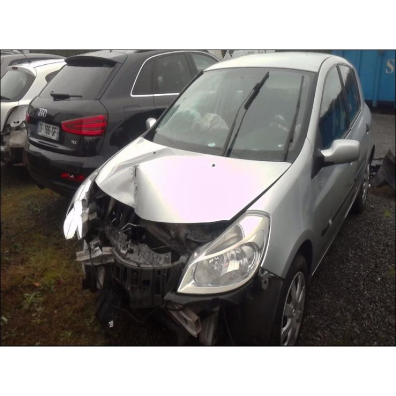 Pompe à vide RENAULT CLIO 3 PHASE 1 d’occasion