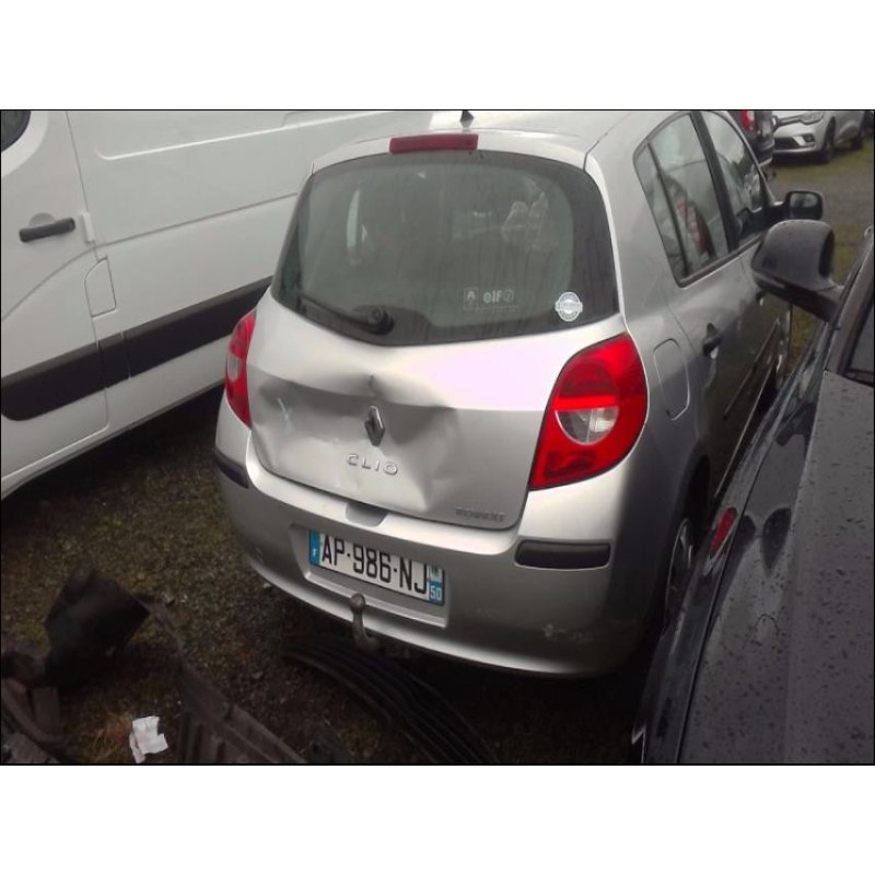 Pompe à vide RENAULT CLIO 3 PHASE 1 d’occasion