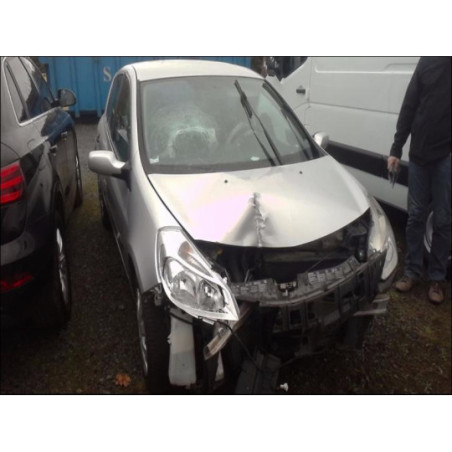 Pompe à vide RENAULT CLIO 3 PHASE 1 d’occasion