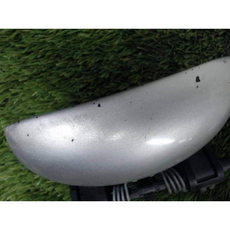 Poignee porte arriere droit PEUGEOT 206 d’occasion