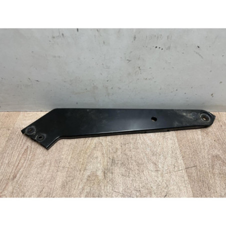 Support de phare droit (tôle) VOLKSWAGEN PASSAT 7 PHASE 1 BREAK d’occasion