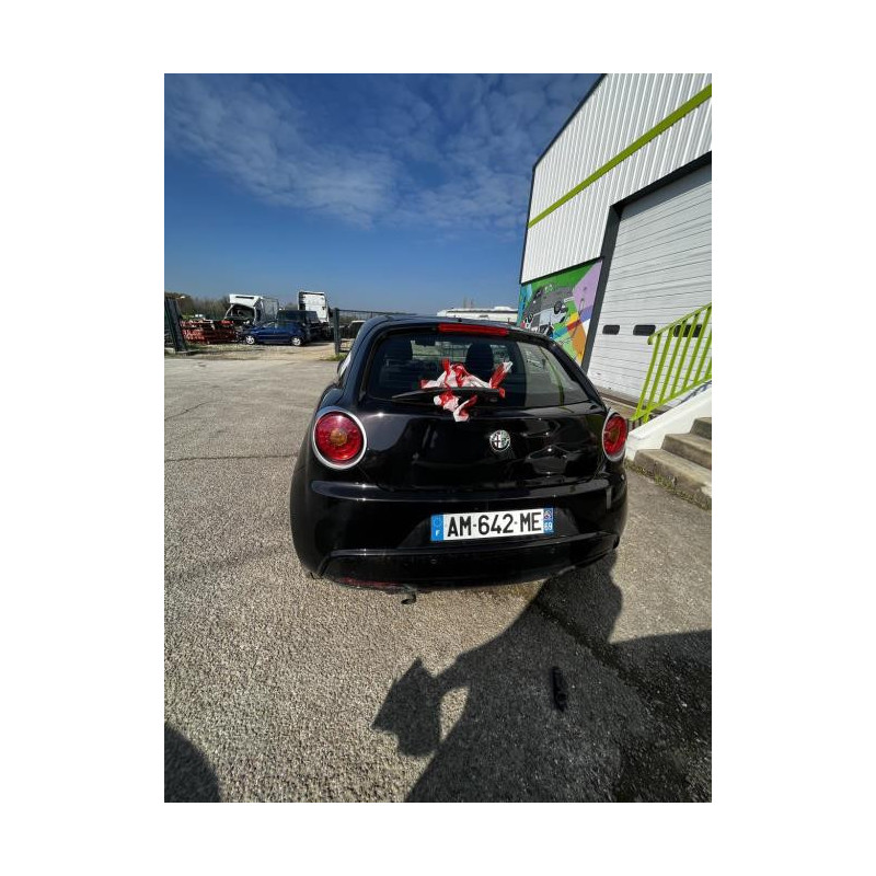 Attache ceinture arriere centrale ALFA ROMEO MITO PHASE 1 d’occasion