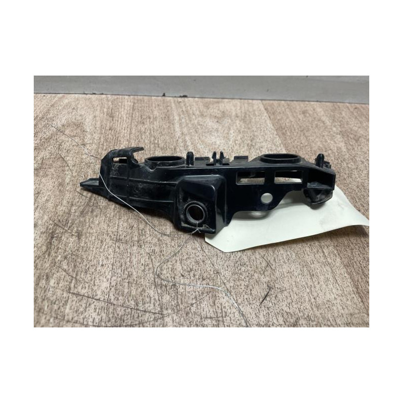 Support de pare chocs avant VOLKSWAGEN PASSAT 7 PHASE 1 BREAK d’occasion