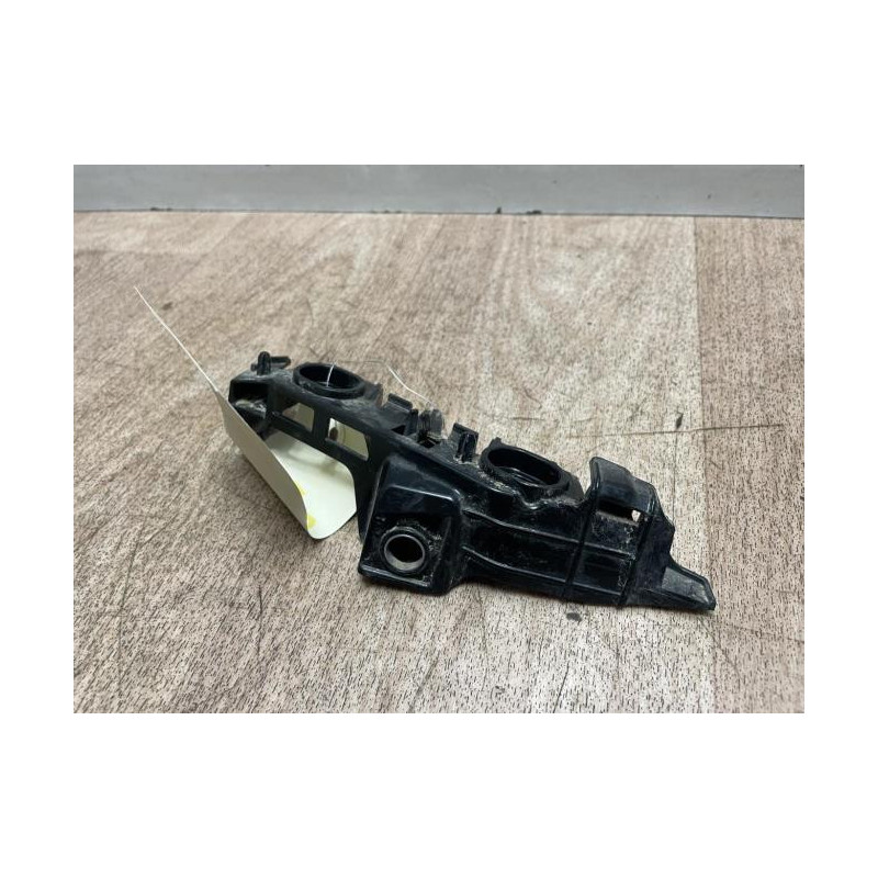 Support de pare chocs avant VOLKSWAGEN PASSAT 7 PHASE 1 BREAK d’occasion