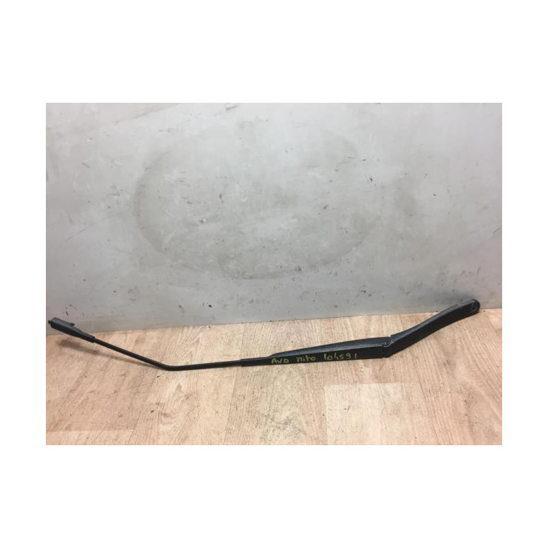 Bras essuie glace avant droit ALFA ROMEO MITO PHASE 1 d’occasion
