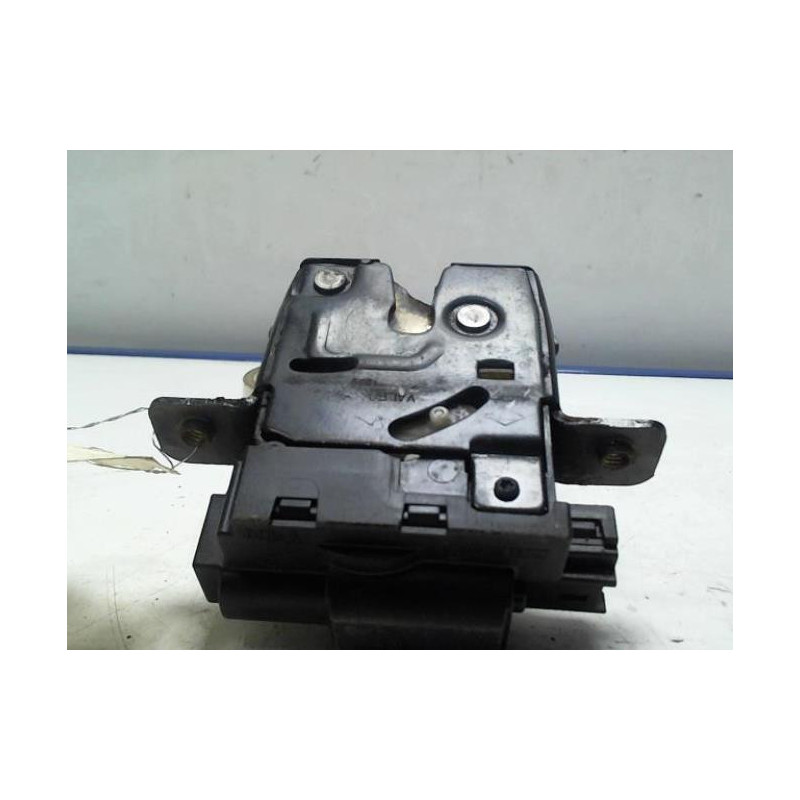 Serrure de coffre NISSAN QASHQAI 1 PHASE 1 d’occasion
