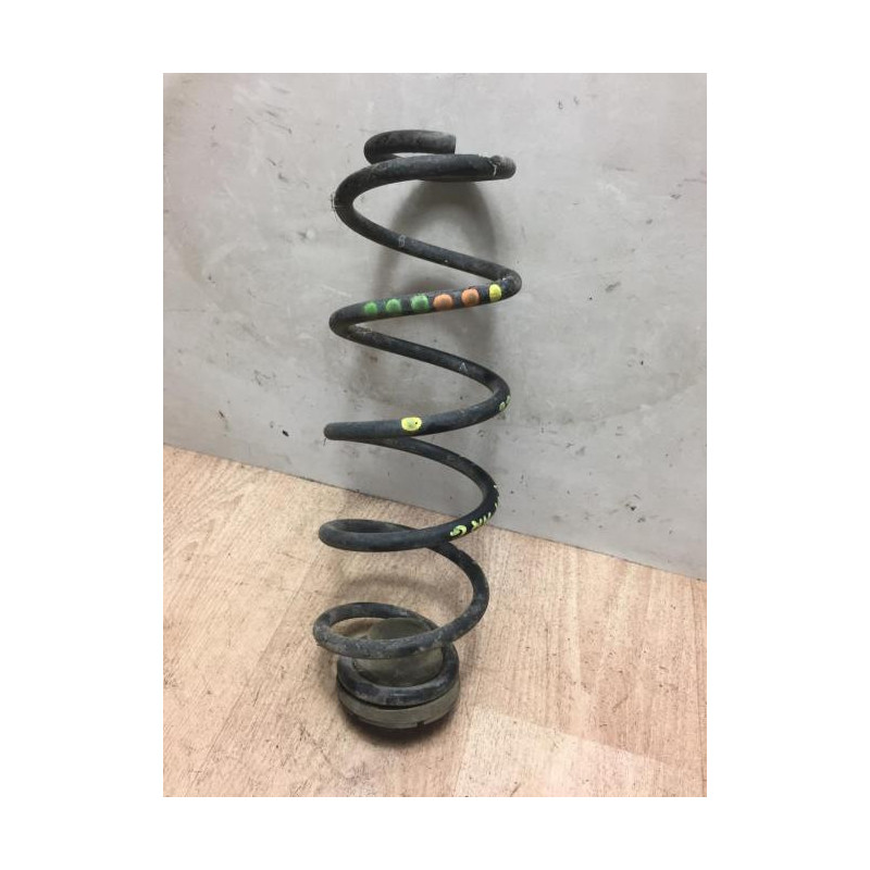 Ressort de suspension arriere gauche SKODA CITIGO PHASE 1 d’occasion