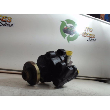 Pompe de direction RENAULT R19 PHASE 1 d’occasion