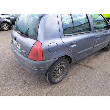 Bras inferieur avant droit RENAULT CLIO 2 PHASE 1 d’occasion