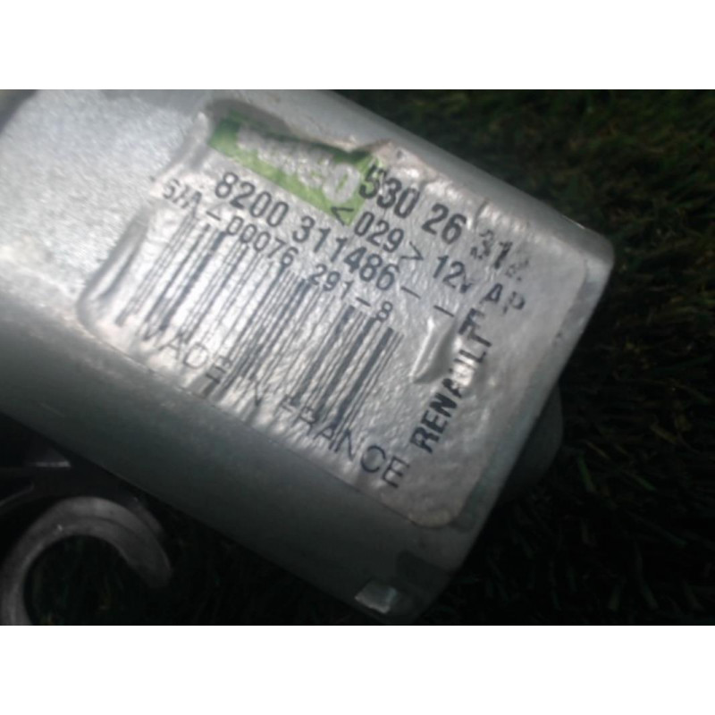 Mot. essuie glace arriere RENAULT CLIO III PHASE 1 d’occasion