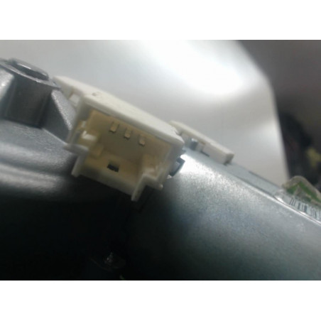 Mot. essuie glace arriere RENAULT CLIO III PHASE 1 d’occasion