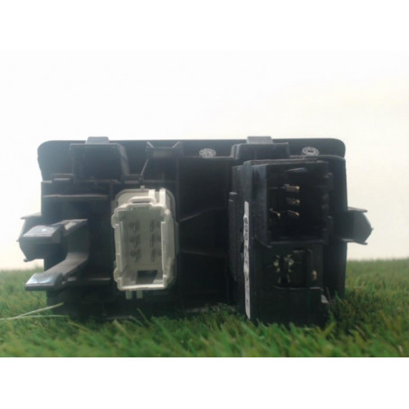 Commande de phare RENAULT CLIO III PHASE 1 d’occasion