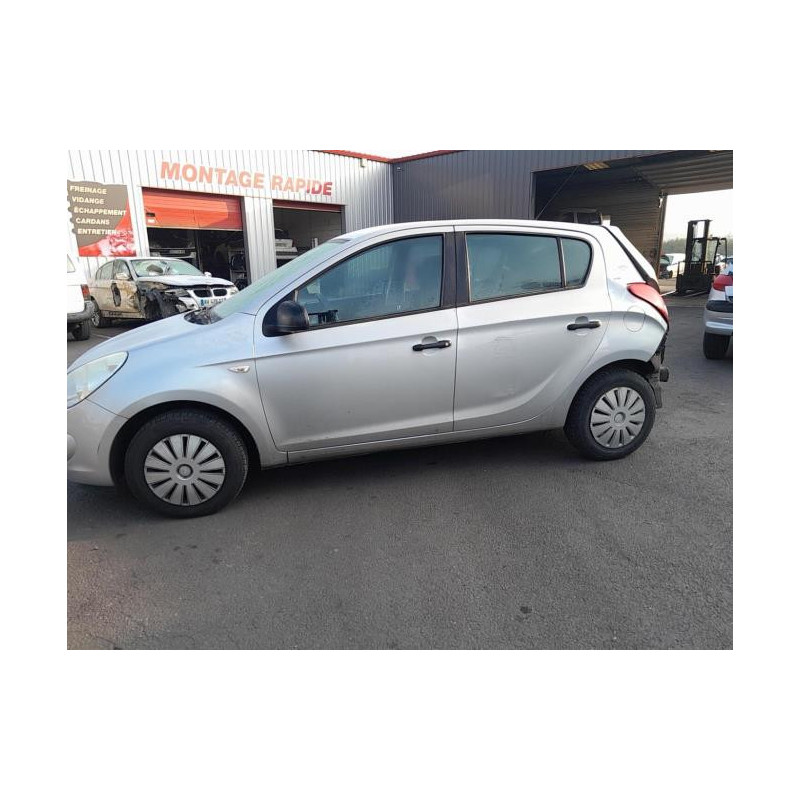 Bras essuie glace avant droit HYUNDAI I 20 1 PHASE 1 d’occasion