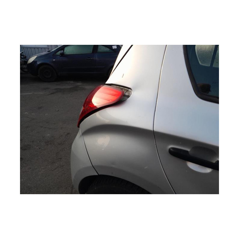 Bras essuie glace avant droit HYUNDAI I 20 1 PHASE 1 d’occasion