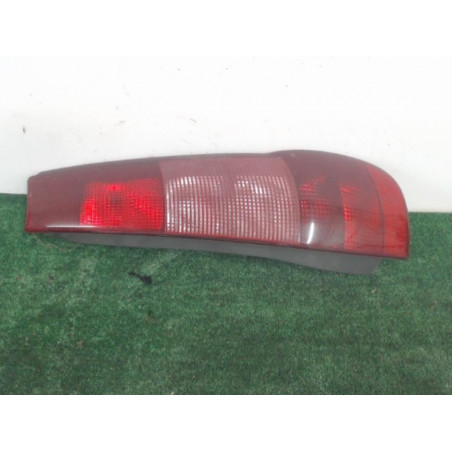 Feu arriere principal droit (feux) FIAT PUNTO I PHASE 1 d’occasion
