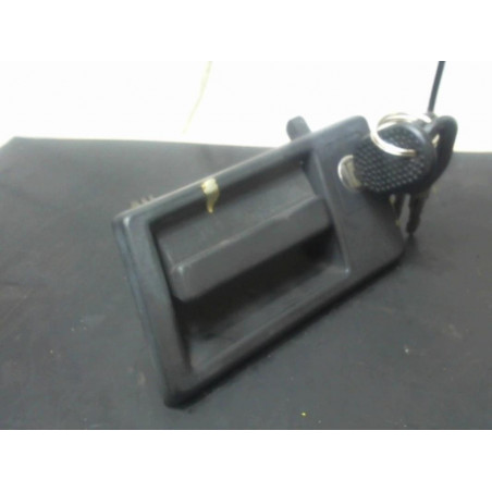 Poignee porte avant gauche FIAT CROMA d’occasion