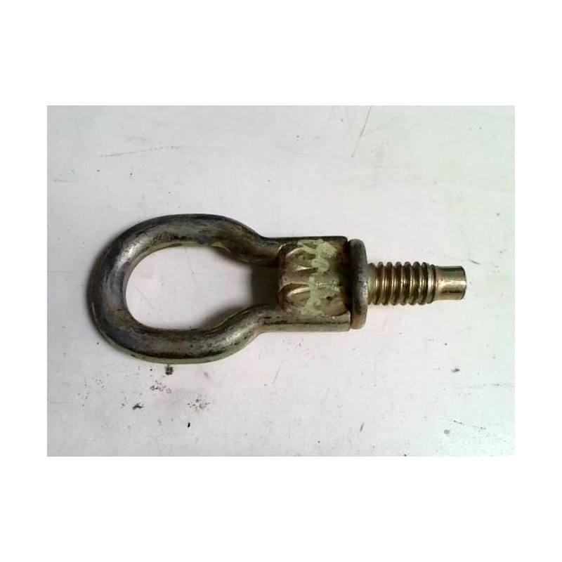 Crochet de remorquage FORD FOCUS 1 BREAK d’occasion