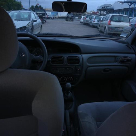 Crochet de remorquage RENAULT MEGANE 1 PHASE 2 d’occasion