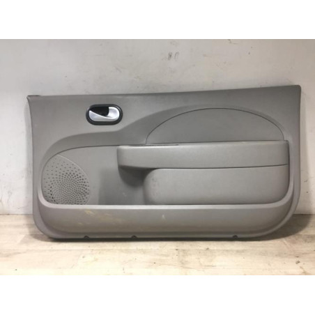 Panneau de porte avant droit RENAULT TWINGO 2 PHASE 1 d’occasion