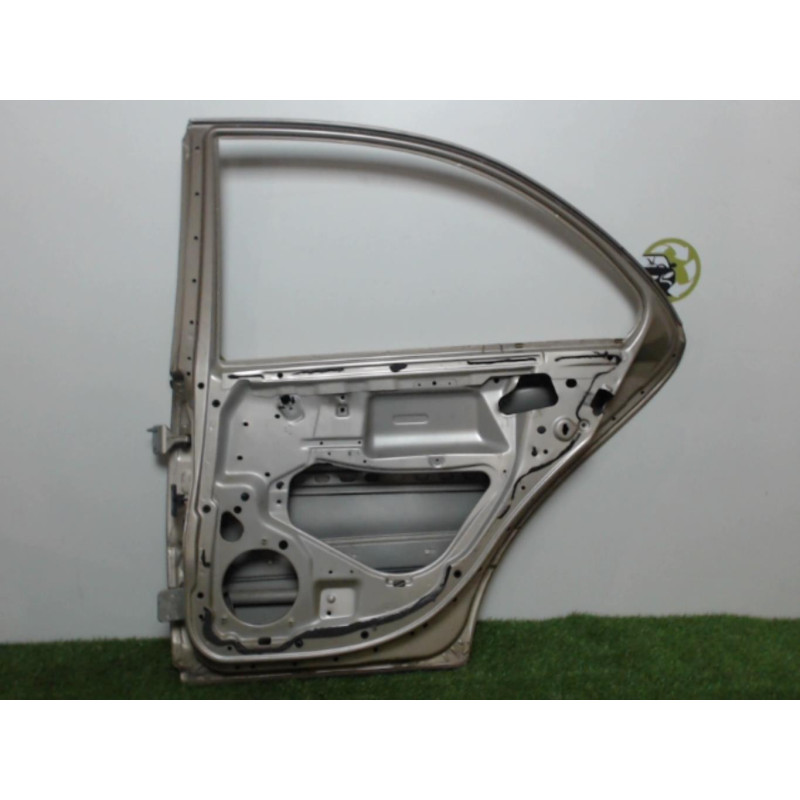 Porte arriere droit MERCEDES CLASSE C 203 PHASE 1 d’occasion