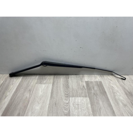 Bras essuie glace avant droit NISSAN X-TRAIL 1 PHASE 2 d’occasion