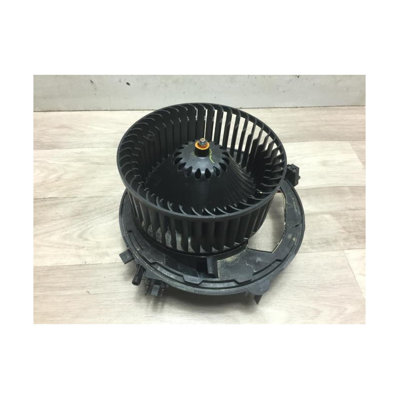 Ventilateur chauffage VOLKSWAGEN PASSAT 7 PHASE 1 BREAK d’occasion